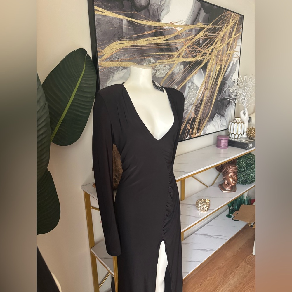 Fashion Nova Black Long Sleeve V-Neck Ruched Maxi Dress